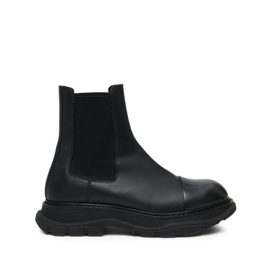 Alexander McQueen Wander leather Chelsea boots Boots