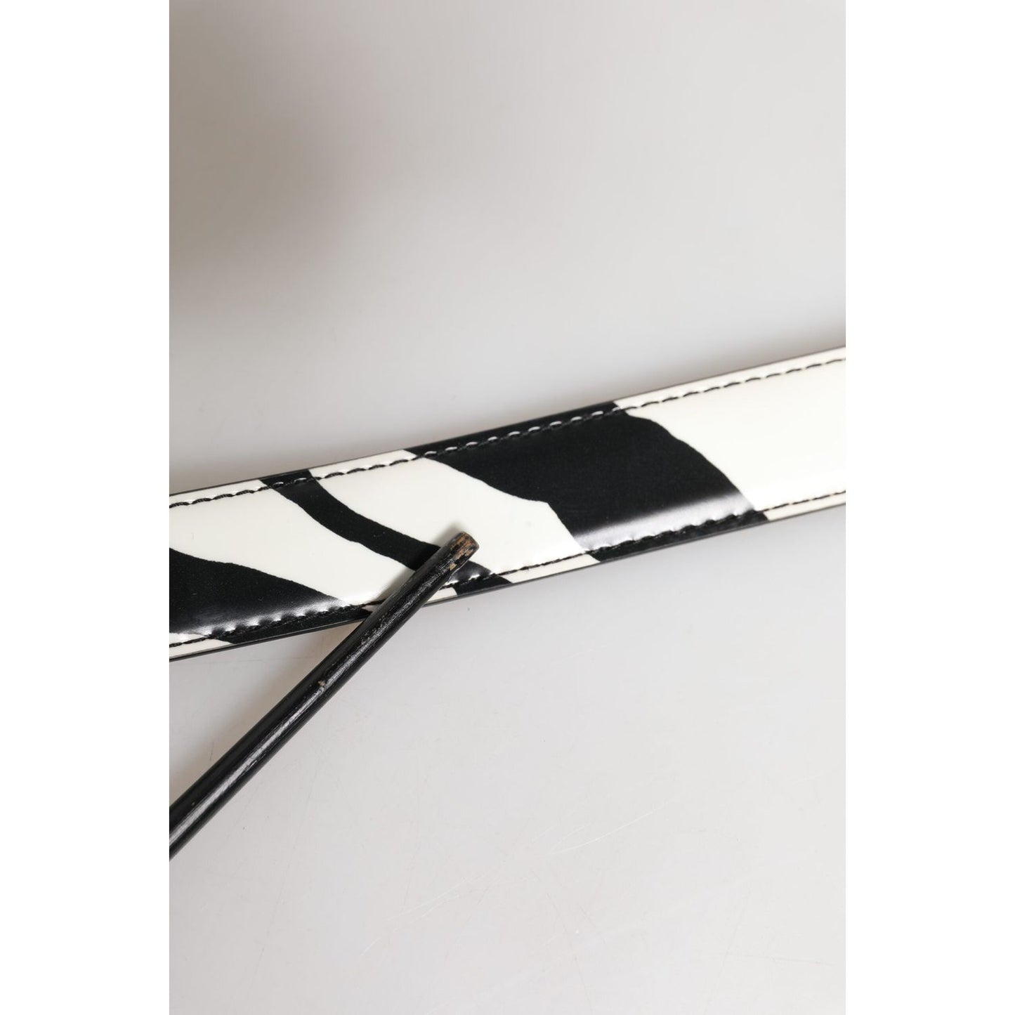 Dolce & Gabbana Black White Leather Silver Metal Buckle Belt WMB536-70