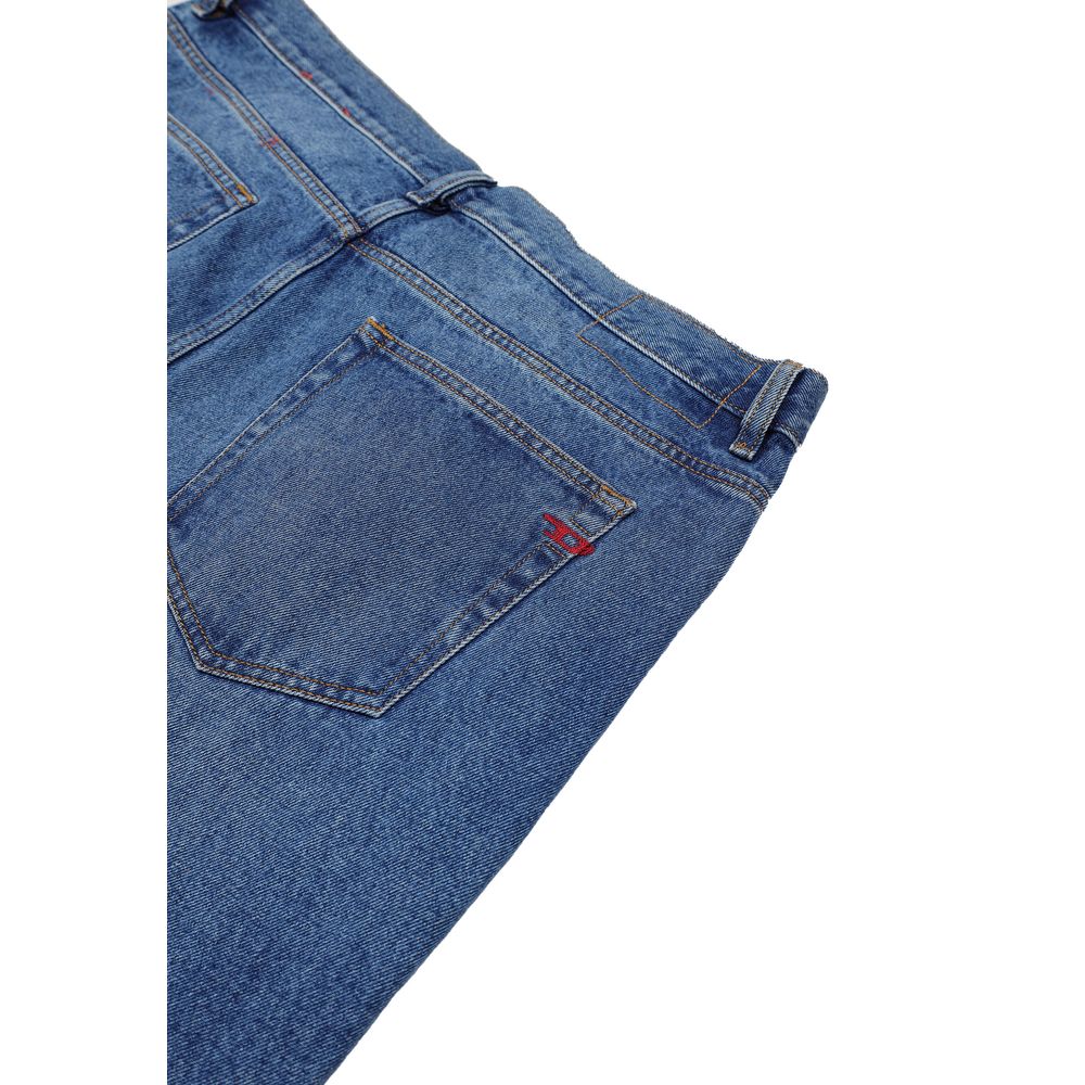 Diesel Blue Cotton Relaxed Fit Jeans featuring back pocket and classic design