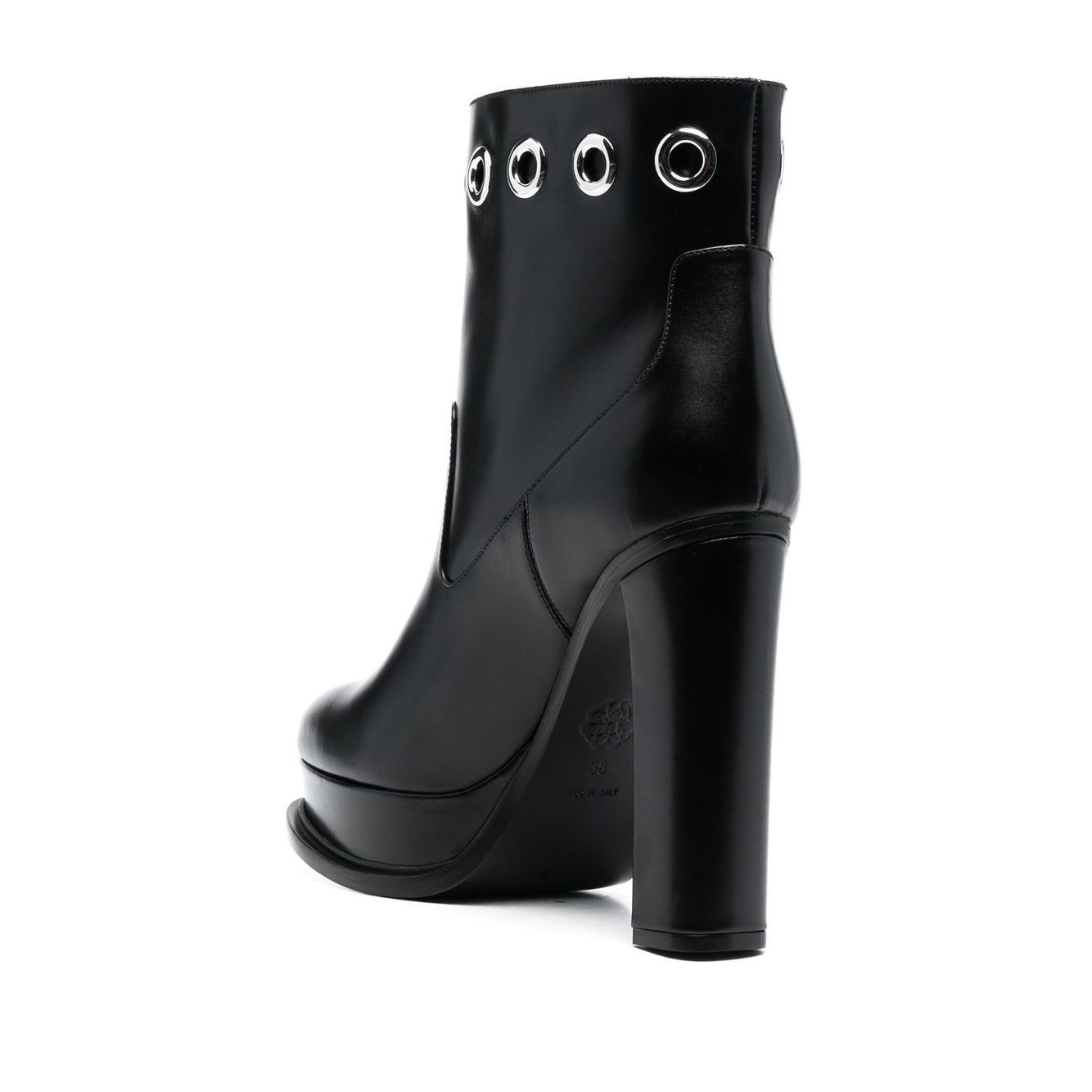 Alexander McQueen heeles boots Boots