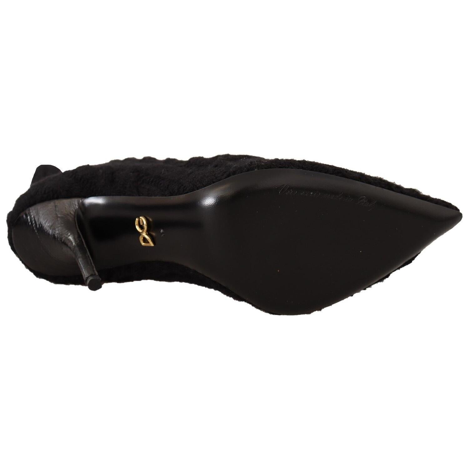 حذاء أنيق من دولتشي آند غابانا بتصميم جورب مطاطي باللون الأسود