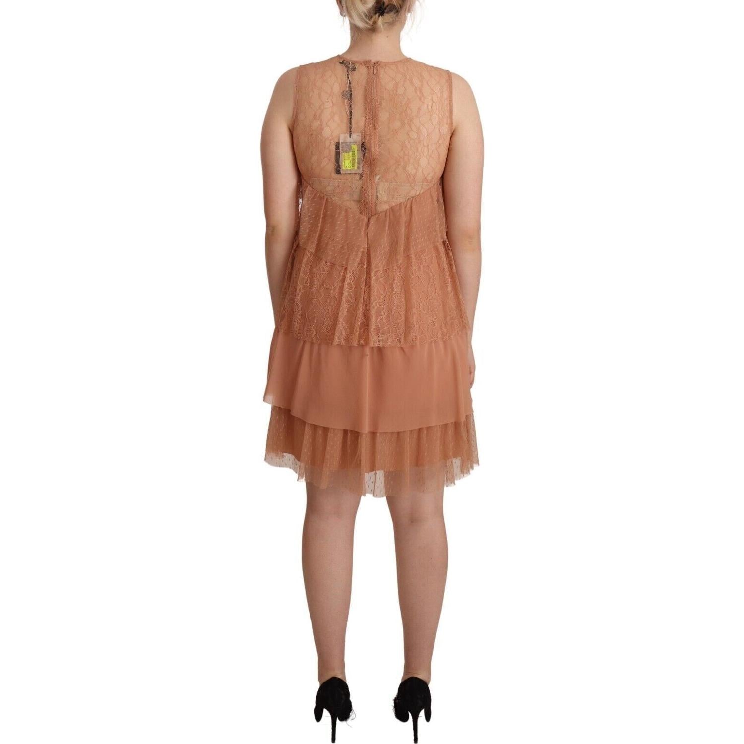 别致的粉色无袖分层迷你连衣裙