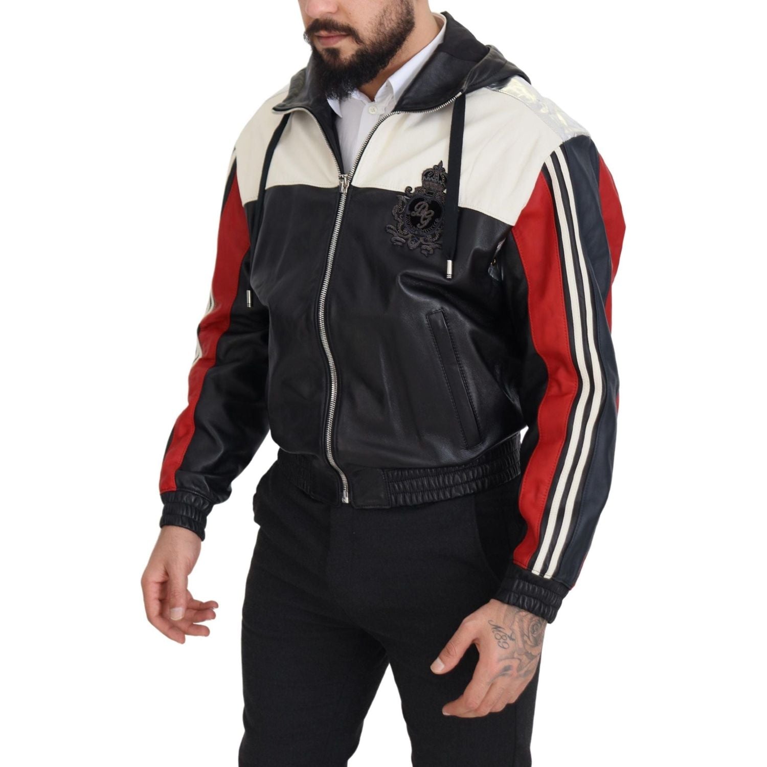 جاكيت بومبر من الجلد الأسود الفاخر من دولتشي آند غابانا