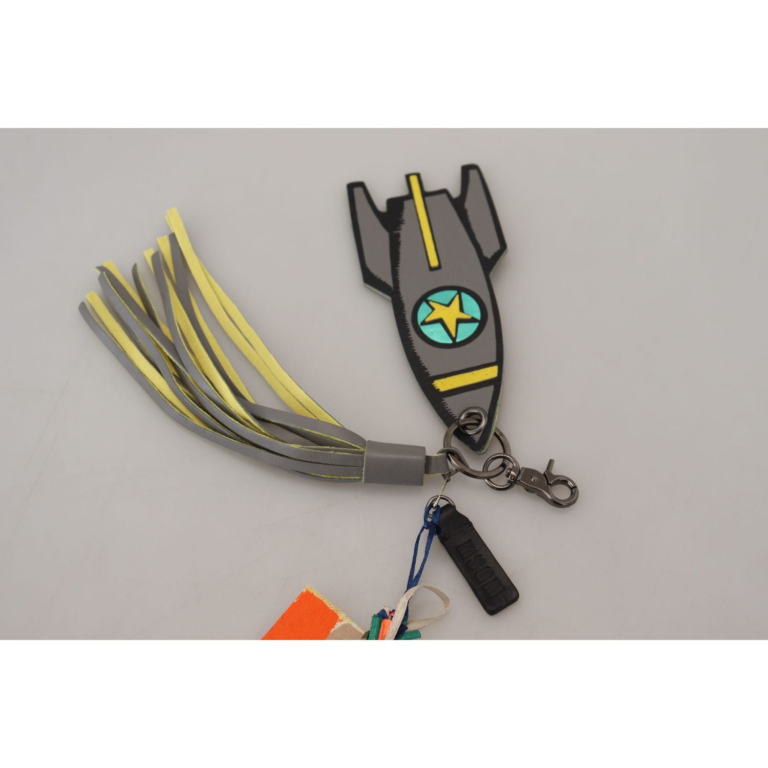 别致多彩的钥匙扣和包包挂饰