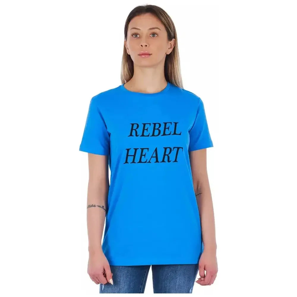 别致的浅蓝色图案 T 恤