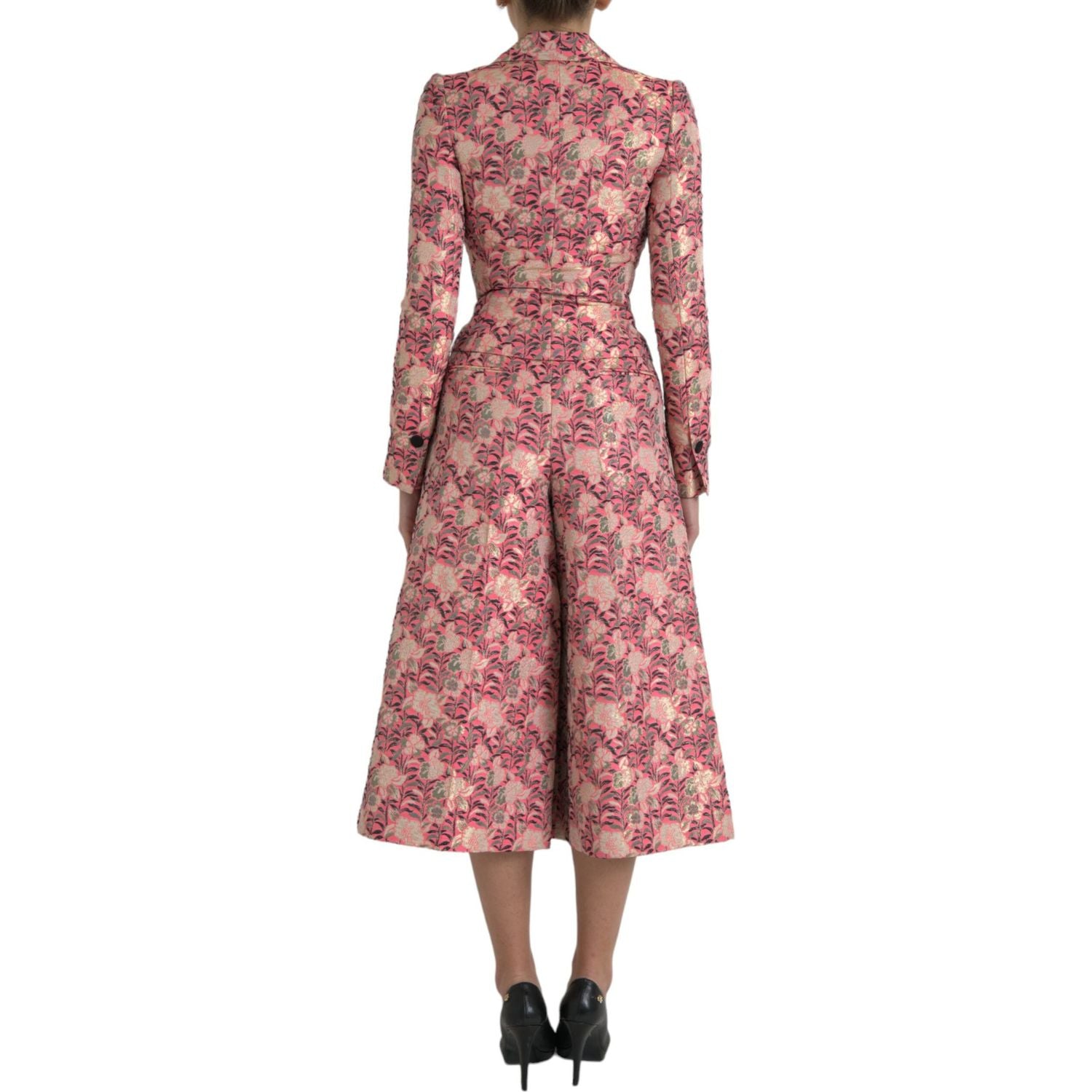 优雅粉色修身两件套西装