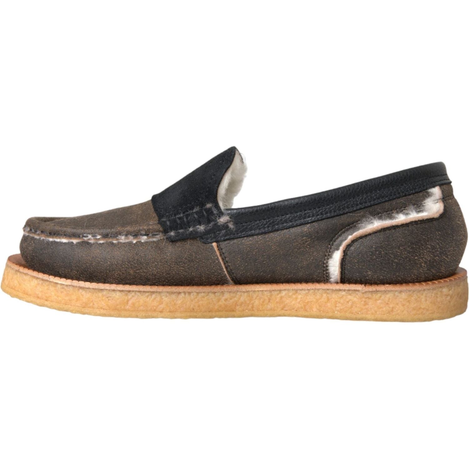 حذاء رجالي من دولتشي آند غابانا مصنوع من الجلد باللون البني والأسود