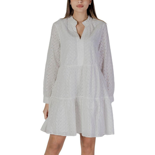 B.Young White Cotton Dress