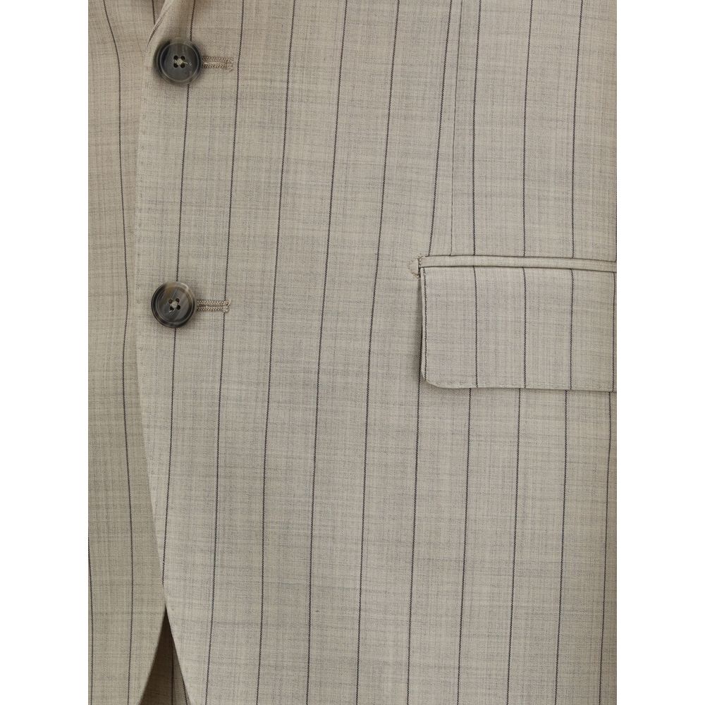 Front view with bag zipped and handles upright.