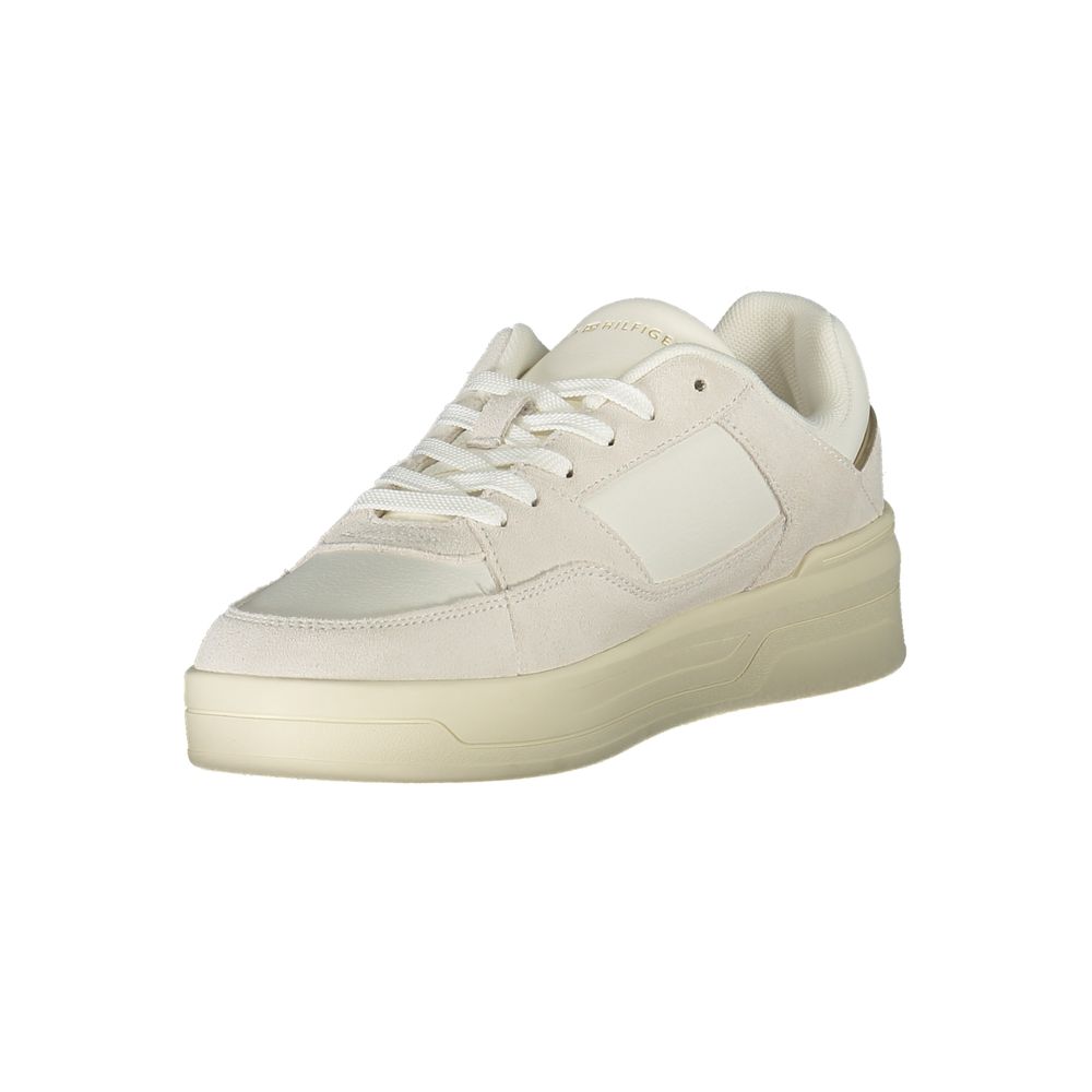 Tommy Hilfiger White Leather Women Sneaker with sporty aesthetic and removable footbed, perfect for a fashion-forward look.
