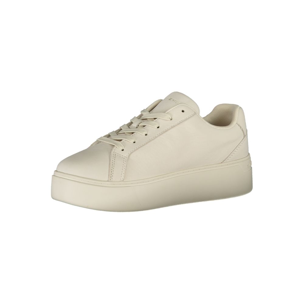 Tommy Hilfiger White Polyester Sneaker with 4 cm wedge and laces, featuring iconic logo.