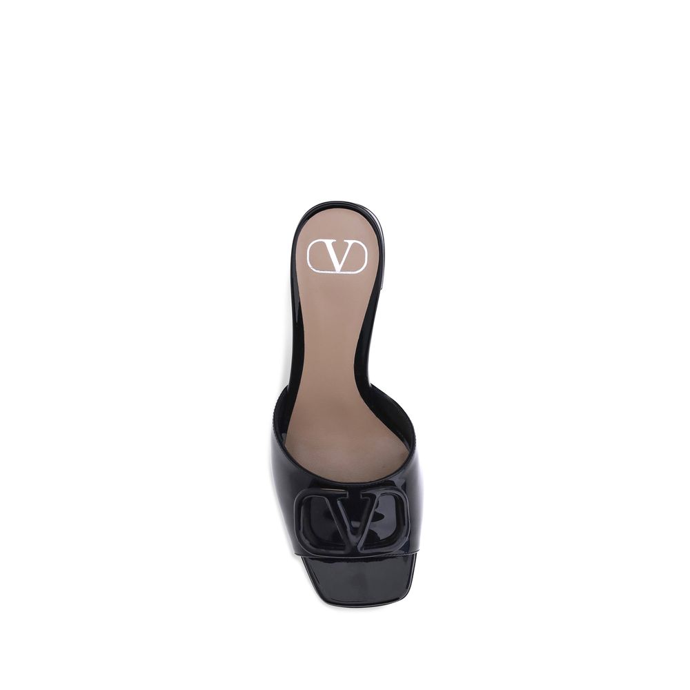 Valentino Garavani Black Calf Leather Bos Taurus Flat Sandals