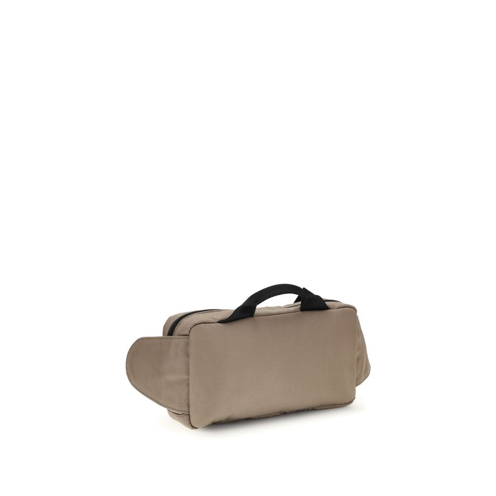 Front view with bag zipped and handles upright.