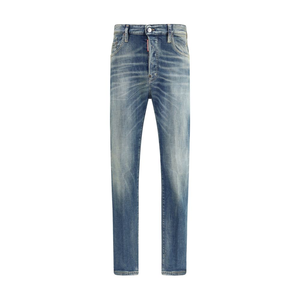 Dsquared² Blue Cotton Slim Fit Jeans with classic five-pocket design and contrasting logo for an urban look.