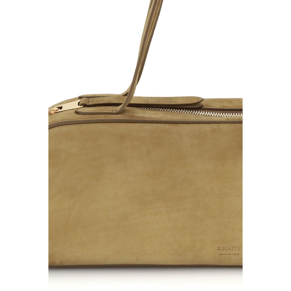 Front view with bag zipped and handles upright.