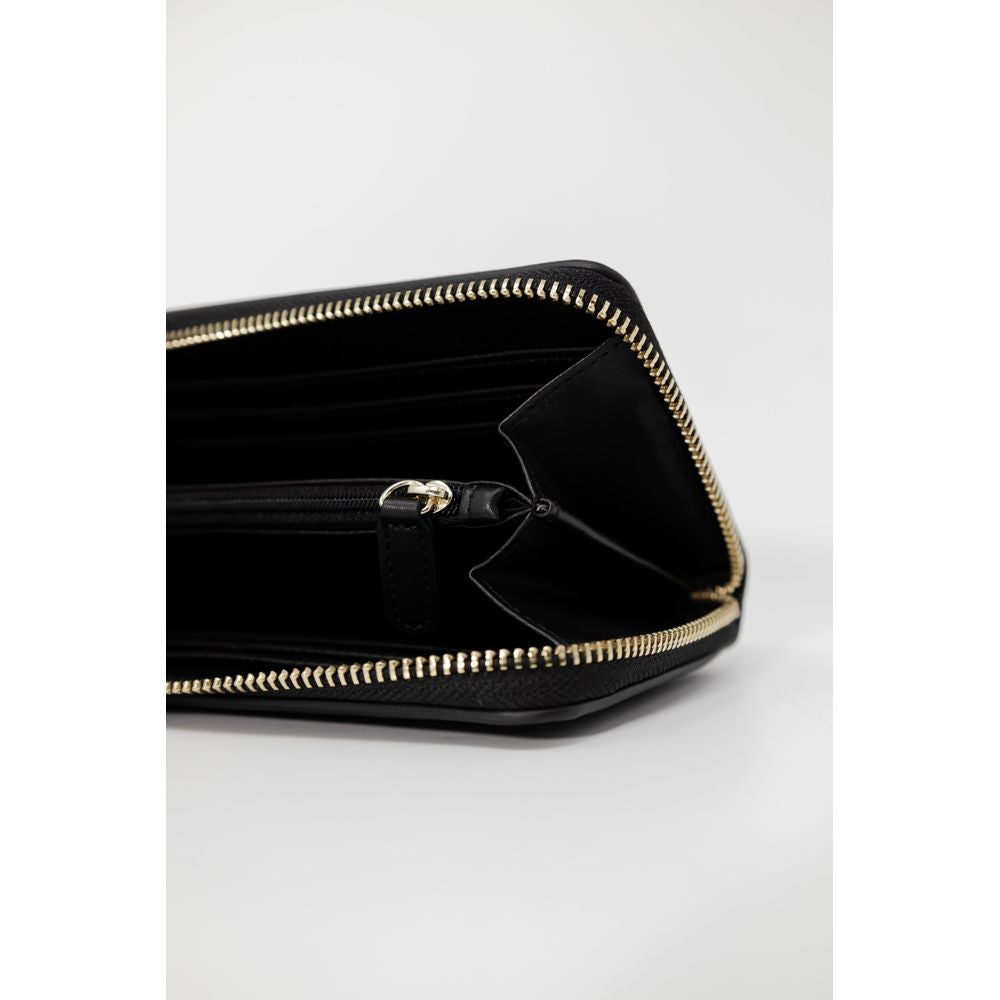 Love Moschino Bicolor Polyethylene Wallet with quilted eco-leather, showing interior compartments and gold zipper detail