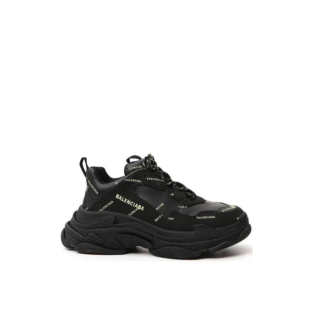 Balenciaga Black Calfskin Chunky Sneakers with logo detail, round toe, lace-up closure, made in Italy for men.