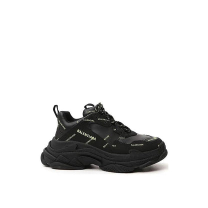 Balenciaga Black Calfskin Chunky Sneakers with logo detail, round toe, lace-up closure, made in Italy for men.