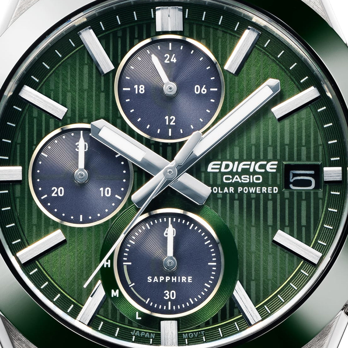 Close-up of CASIO EDIFICE Mod. SOLAR POWERED CHRONOGRAPH - GREEN with chronograph functions and stainless steel case