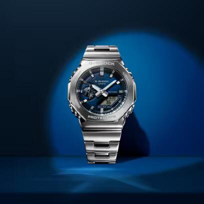 CASIO G-SHOCK Mod. OAK G-STEEL PETROL BLUE wristwatch with SS bracelet and mineral dial, elegant design for men.