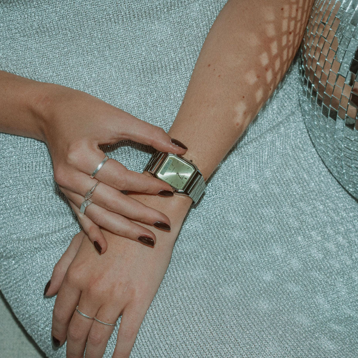 CASIO VINTAGE Mod. EDGY COLLECTION SUNRAY DIAL - GREEN LEMON