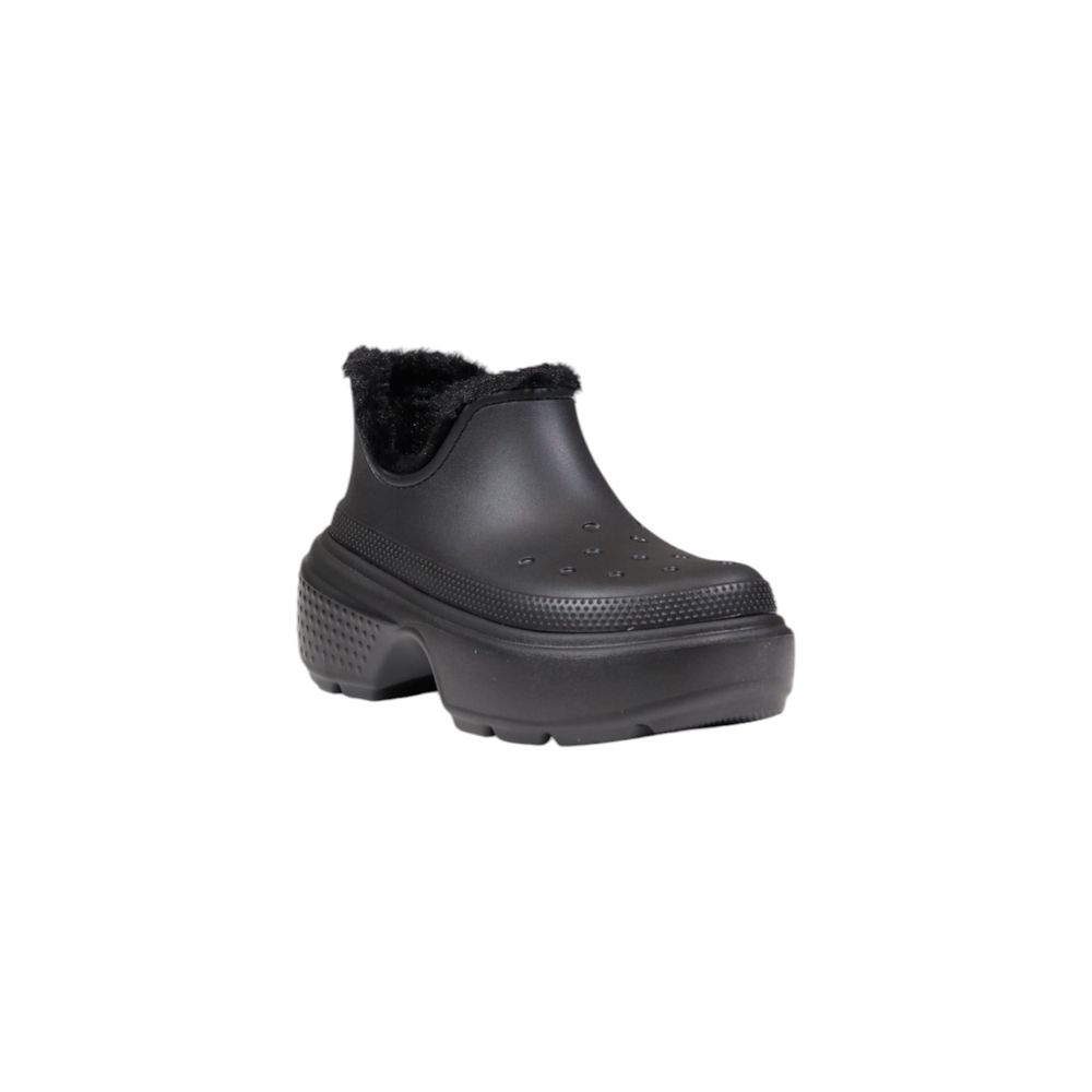 Crocs Black Croslite Ankle boot with warm lining for comfort and style.