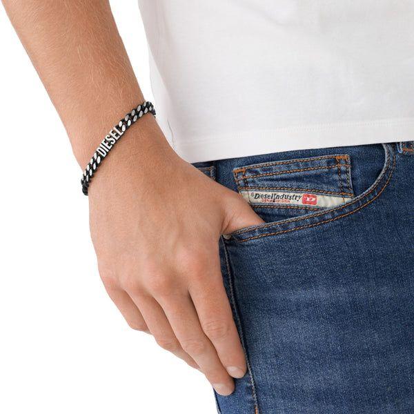 DIESEL JEWELS 型号 字体