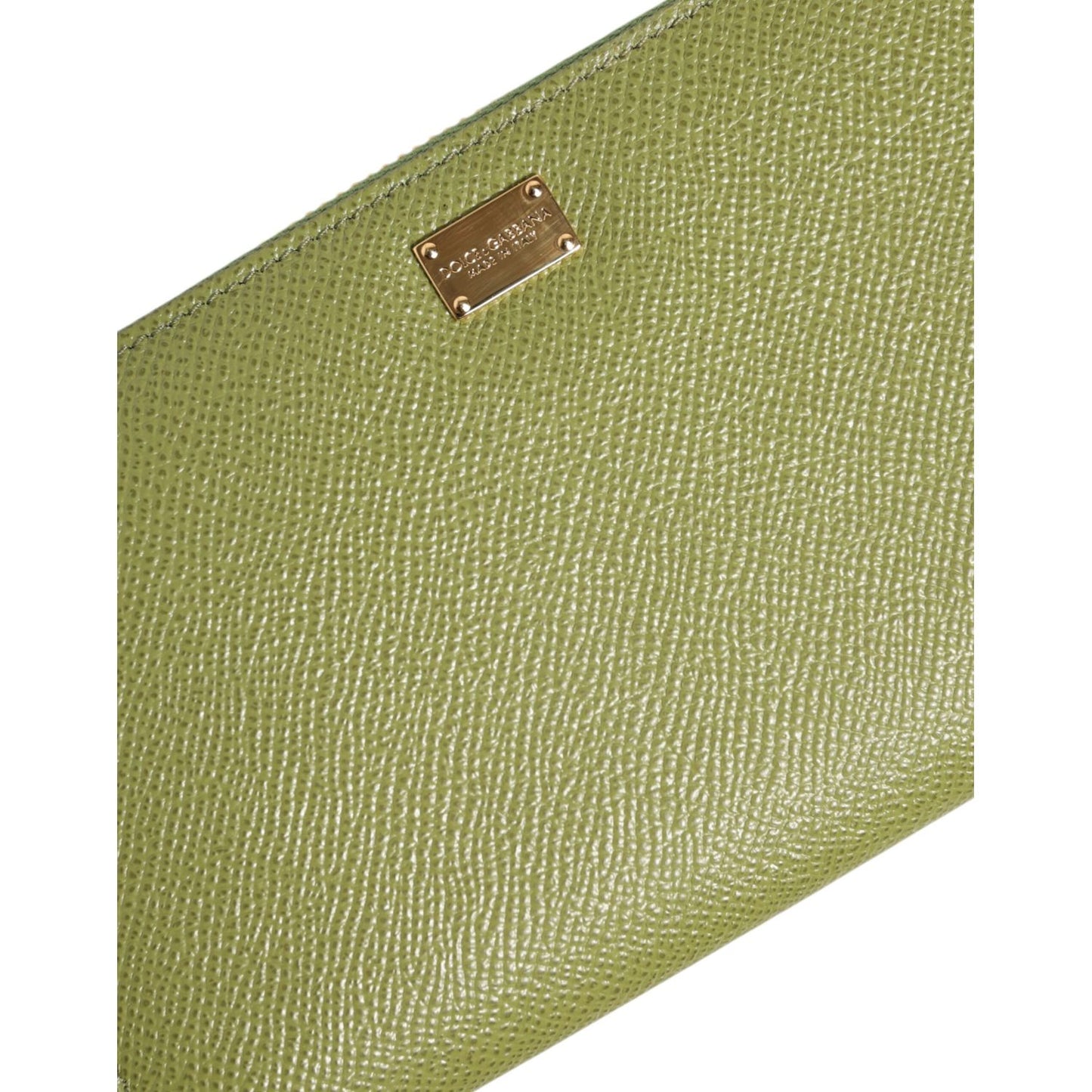 Dolce & Gabbana Green Leather Logo Plaque Zip Around Continenta Wallet, elegant Italian design with logo plaque, textured leather finish.