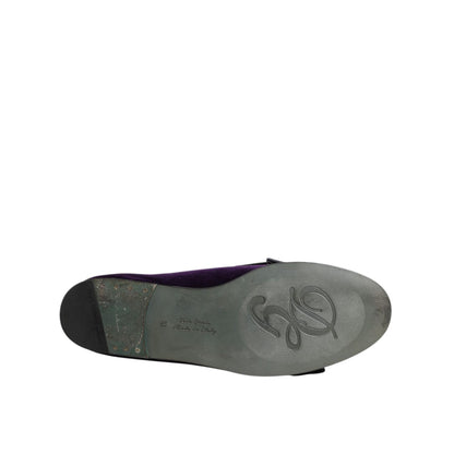 Sole view of Dolce & Gabbana Purple Suede Cotton Bow Slip On Loafers Shoes featuring elegant logo detailing and sleek design.