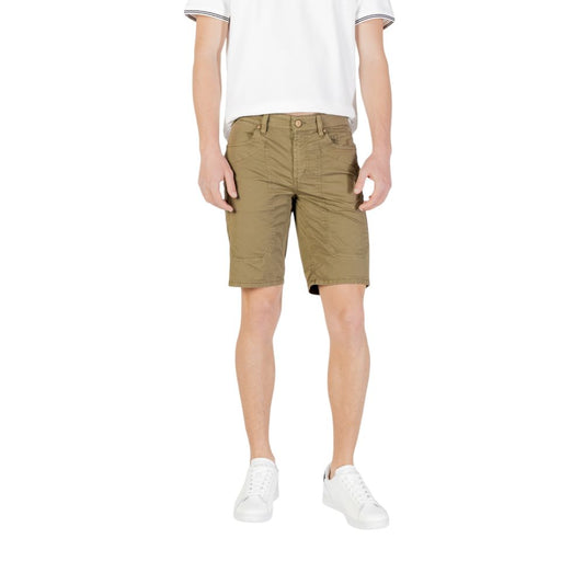 Jeckerson Green Cotton Bermuda Shorts with slim fit and five pockets, ideal for summer casual wear