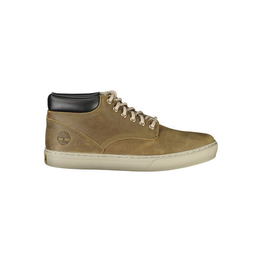 Timberland Verde Leather Men Sneaker in brown leather with white sole and black ankle collar, side view